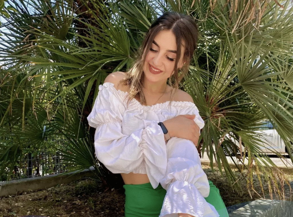 French Dating Sites — Find French Singles