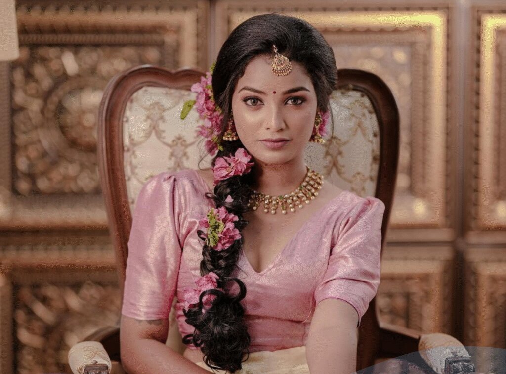 Indian Dating Sites — Find Your Indian Partner